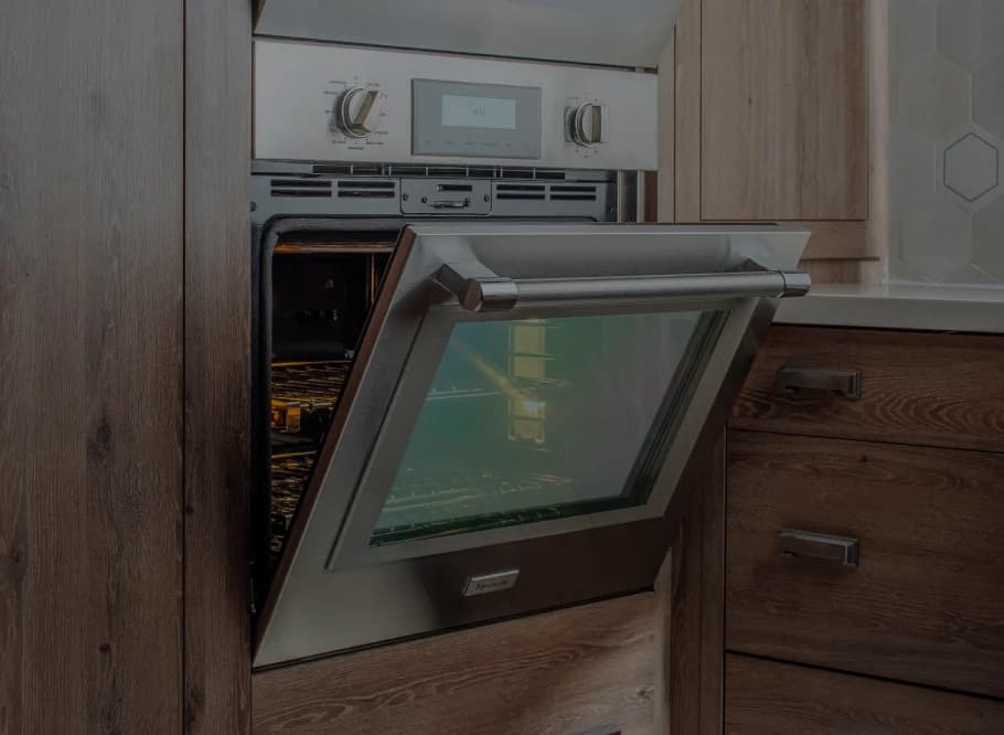 Wall oven